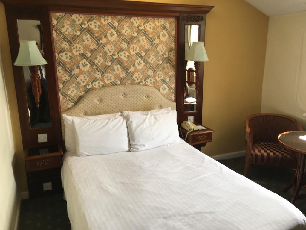 The Rutland Arms Hotel نيوماركت المظهر الخارجي الصورة