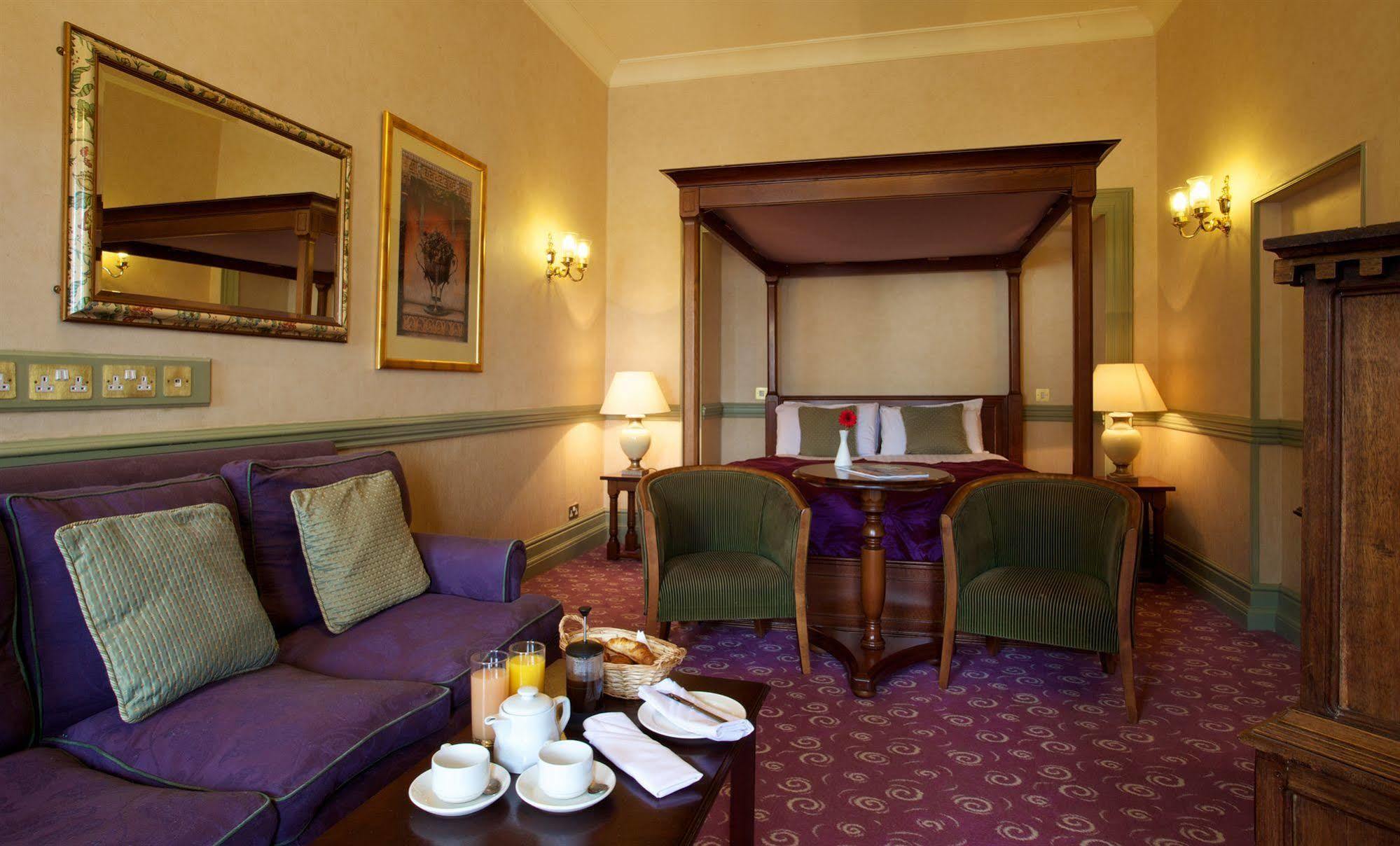 The Rutland Arms Hotel نيوماركت المظهر الخارجي الصورة